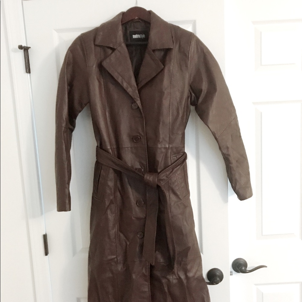 Long brown leather coat in excellent condition